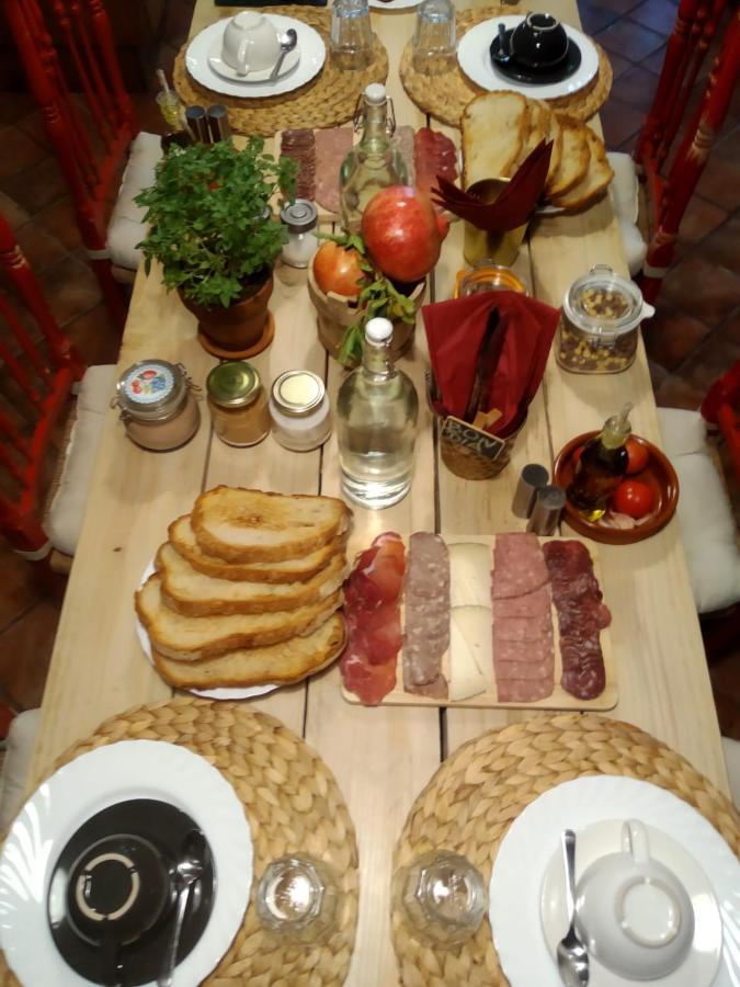 Les Magranes Bed & Breakfast Argelaguer Eksteriør billede