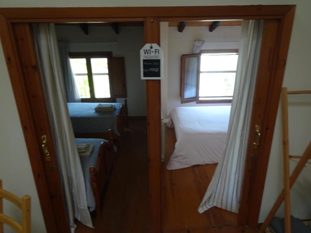 Les Magranes Bed & Breakfast Argelaguer Eksteriør billede