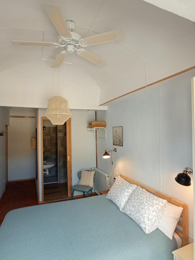 Les Magranes Bed & Breakfast Argelaguer Eksteriør billede
