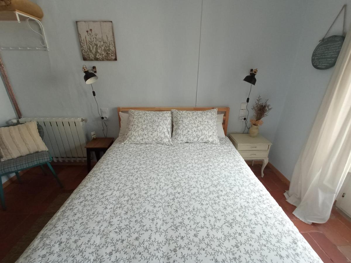 Les Magranes Bed & Breakfast Argelaguer Eksteriør billede